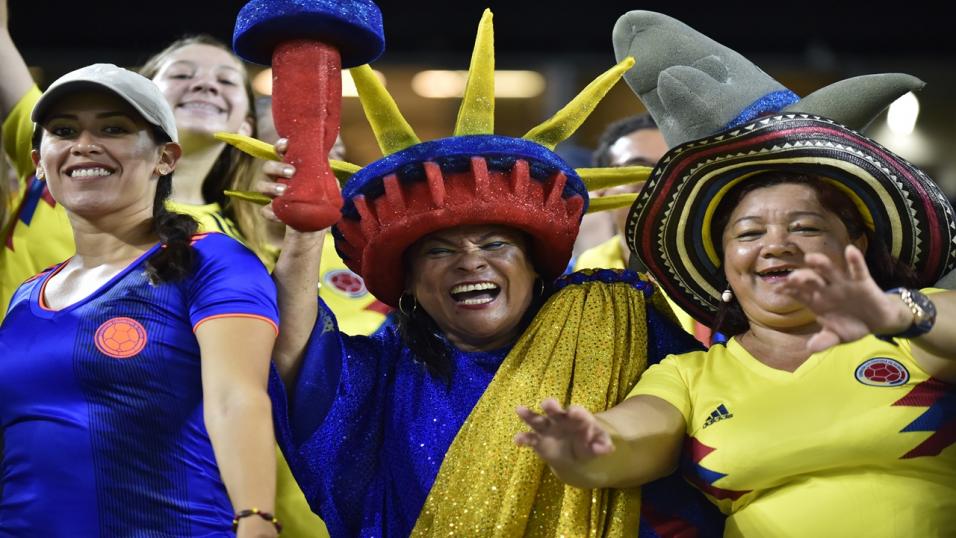 Colombian football fans